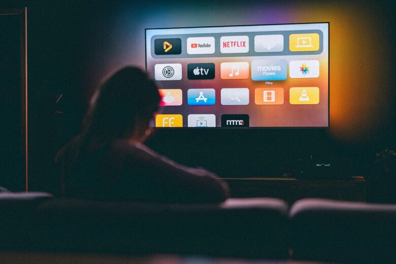 海外からU-NEXTを視聴する際は、著作権や利用規約を守ることが重要!