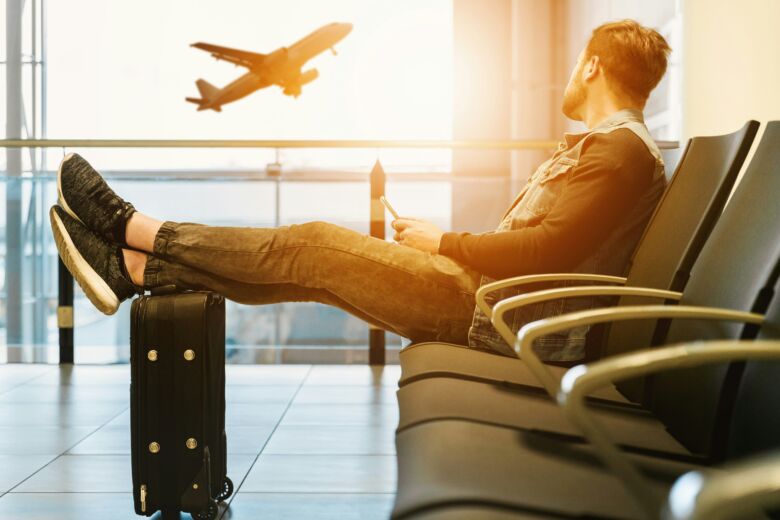 海外旅行でVPNを利用する理由は?