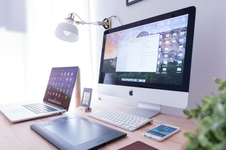 プレミアムリンクジェネレーターとVPNを活用した安全なPC作業環境